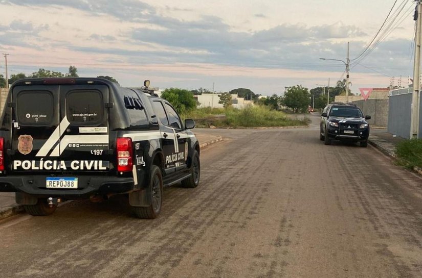 Farda manchada: policiais militares viram bandidos e assaltam caminhonete na fronteira