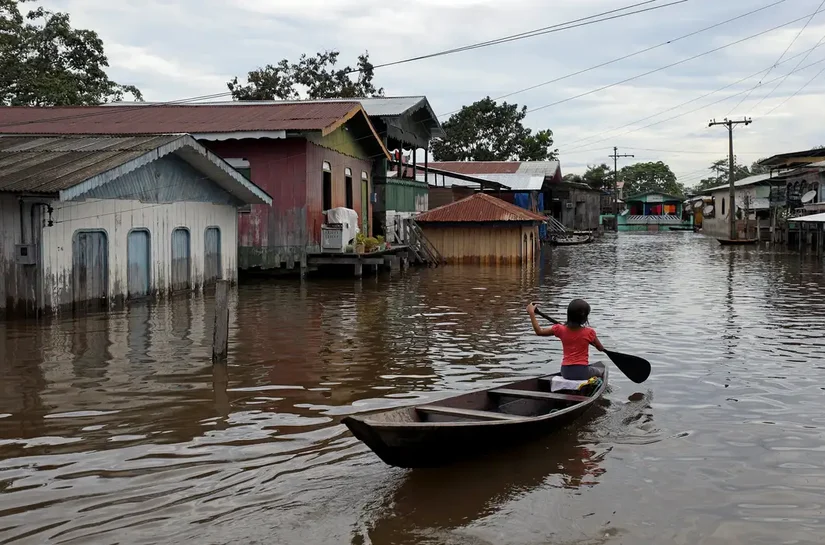 Cheias no Amazonas deixam 40 municípios em estado de emergências