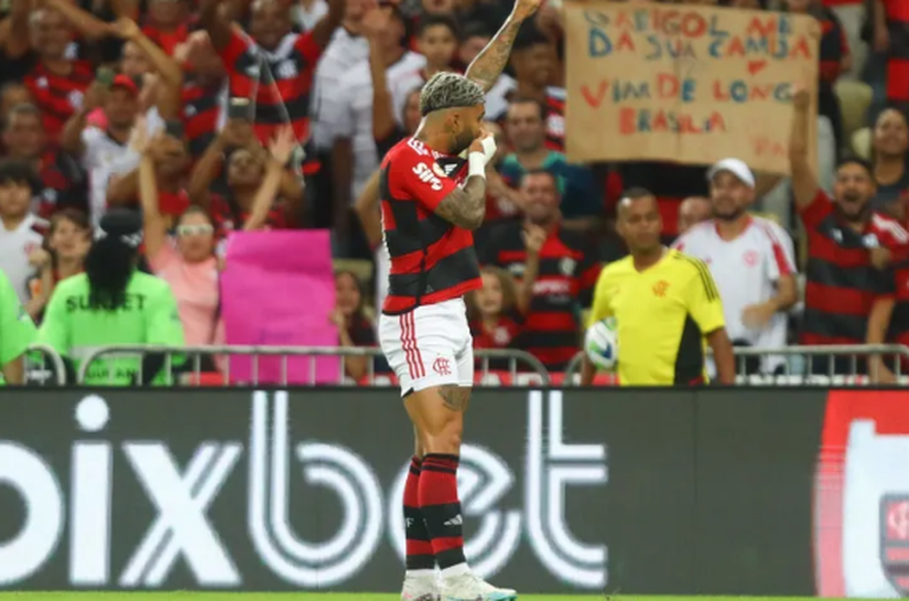 Flamengo bate o Fortaleza em noite especial para Gabigol no Maracanã