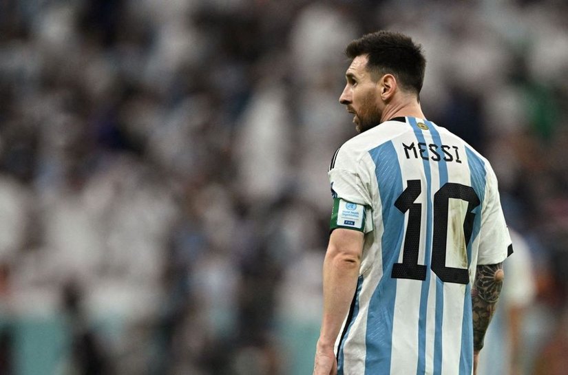 Encontro entre Messi e Lewandowski é o destaque da Copa na quarta