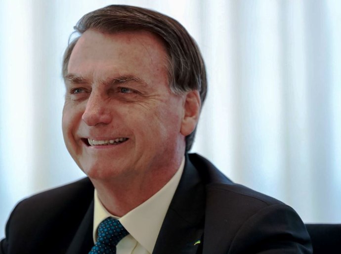 Datafolha: para 47%, Bolsonaro não tem culpa pelas 100 mil mortes por Covid-19