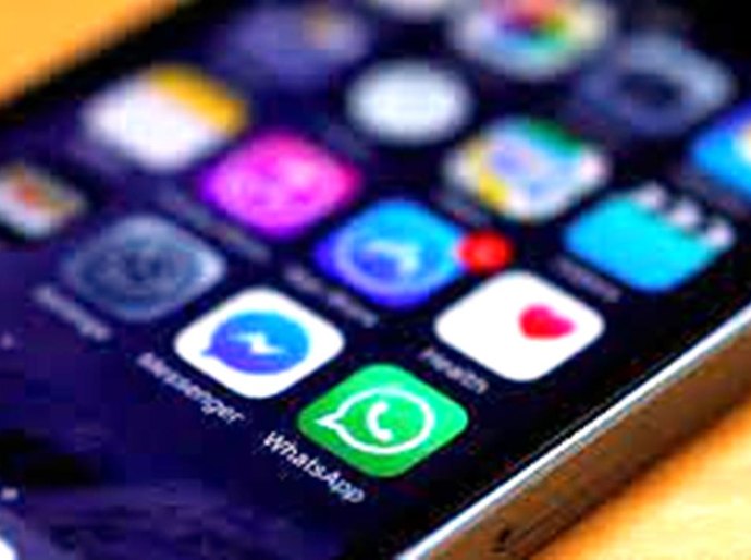 WhatsApp anuncia pacotão de melhorias: reações nas mensagens, envio de arquivos grandes e mais