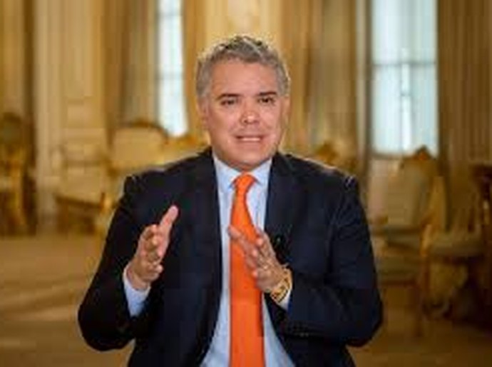 Iván Duque: “A Colômbia não participa de teatrinhos e pantomimas na Venezuela”