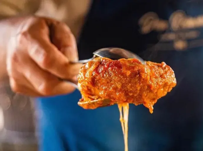 Fim da escala 6x1 com transição curta 'é inviável', diz dono de pizzaria: 'Como eu faço para ter um novo chef em 60 dias?'