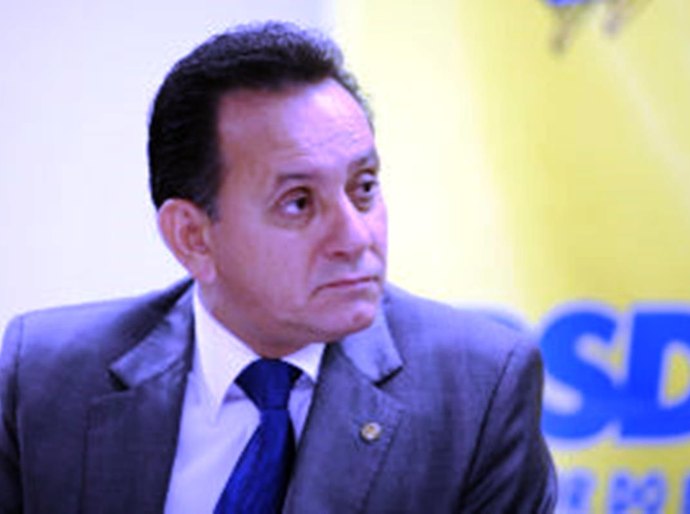 Mentiras sem fim de Leitão e como ele lutou para dividir MT 2 vezes e chegou a ser preso pela PF por corrupção