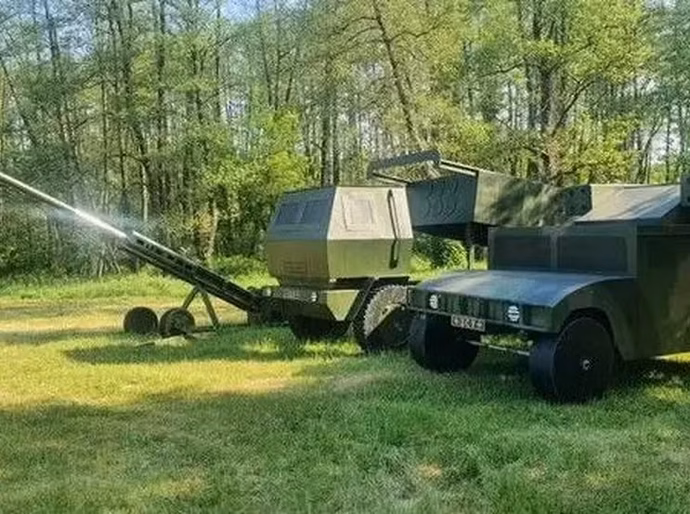 Os tanques infláveis e armamentos '2D' usados pela Ucrânia para enganar a Rússia na guerra