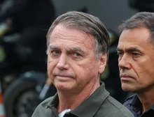 Moraes autoriza Bolsonaro a fazer exames no hospital após sofrer queda