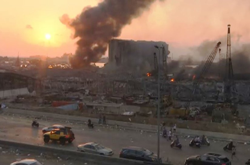 Explosão no porto de Beirute, no Líbano, deixa quase 80 mortos