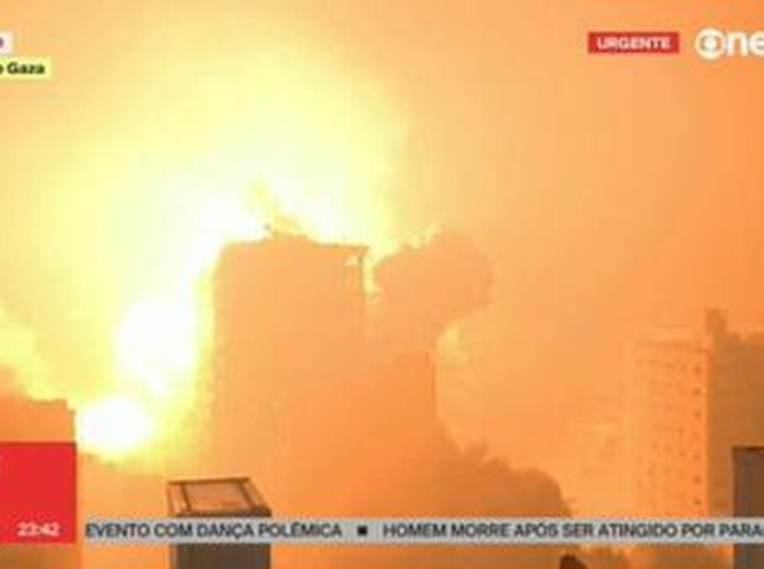 Conflito entre Israel e Hamas entra no 2º dia com novas explosões; mais de mil pessoas morreram
