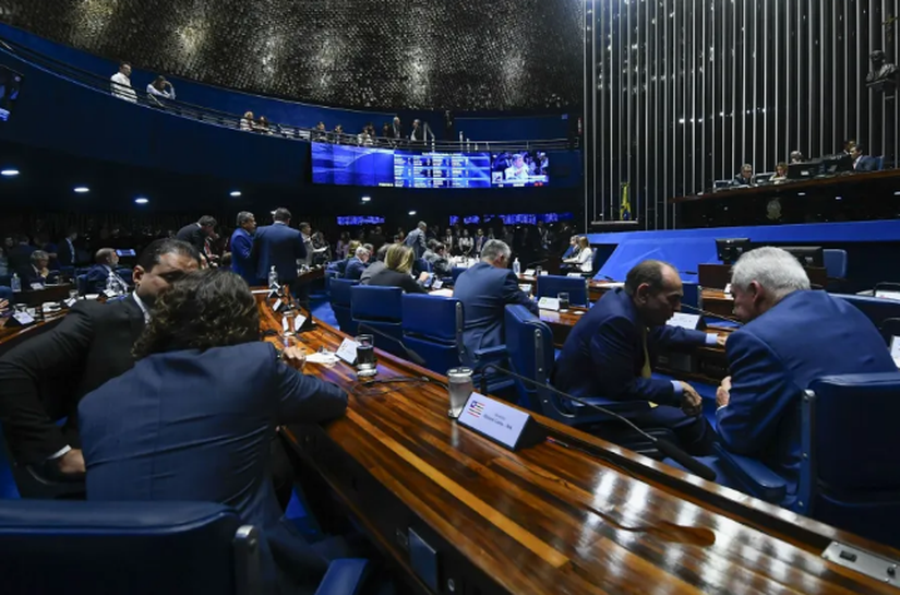 Senado acumula 55 pedidos de impeachment contra ministros do STF