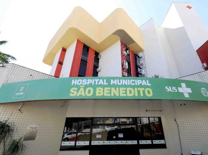 Prefeitura de Cuiabá não paga por serviço e empresa suspende limpeza em hospitais, alegando dívida de R$10 milhões