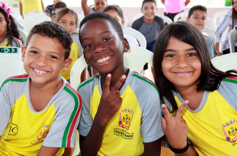 Prefeitura de Várzea Grande receberá 30 mil alunos na volta às aulas na segunda, 07