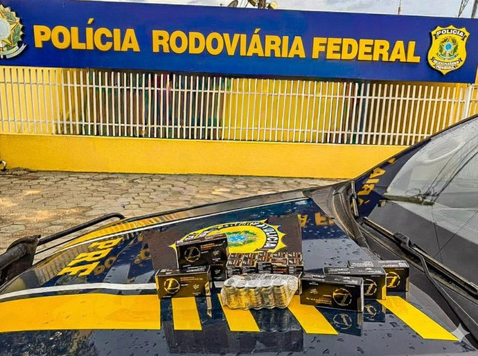 Veja Fotos: PRF apreende anabolizantes e medicamentos irregulares em Sinop, MT