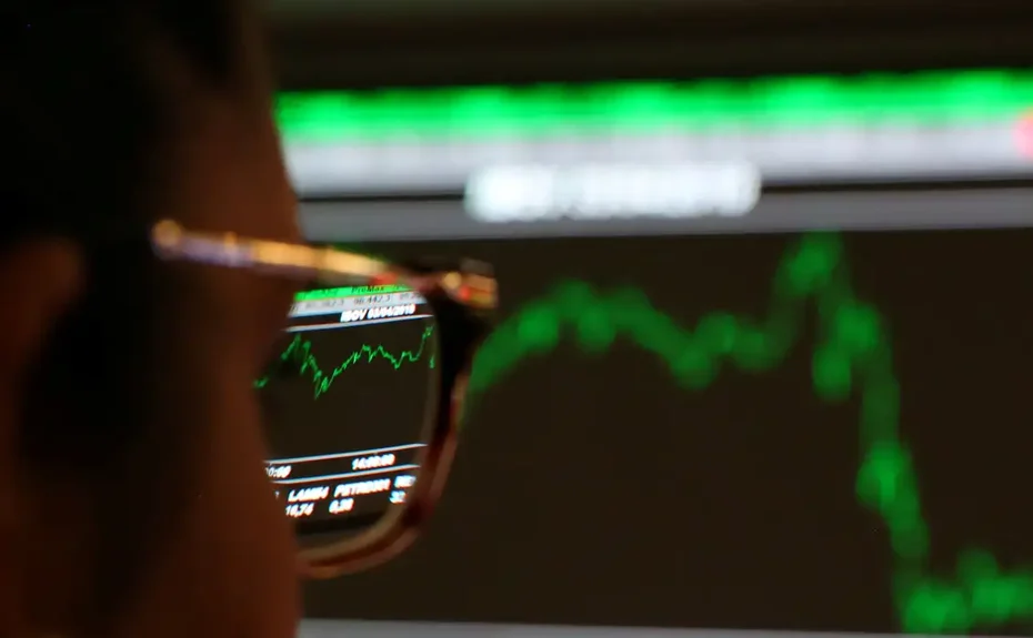 Bolsa volta a bater recorde com redução de tensões externas