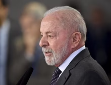 Lula vai ligar para Alcolumbre e Motta para retomar diálogo; equipe presidencial quer judicializar derrota