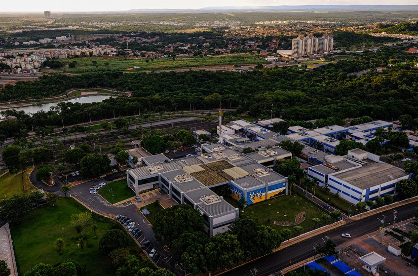 Governo de MT paga folha de junho com a primeira parcela do 13° salário nesta sexta-feira,28