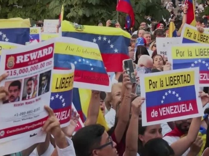 Mais de 40 países da ONU pedem que Venezuela publique atas da eleição