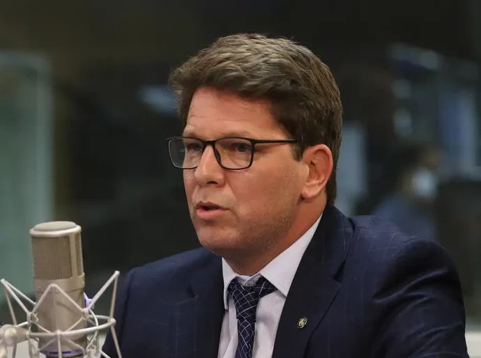 STF apura emenda parlamentar para produtora de filme sobre Bolsonaro