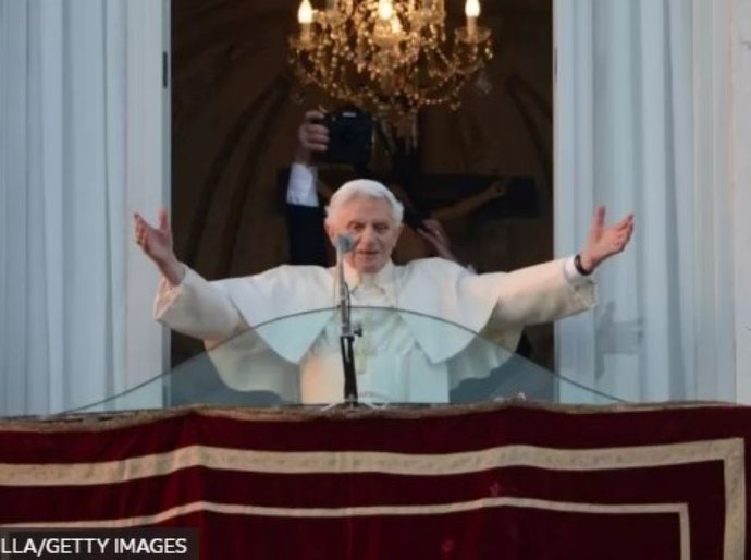 Papa emérito Bento XVI morre aos 95 anos