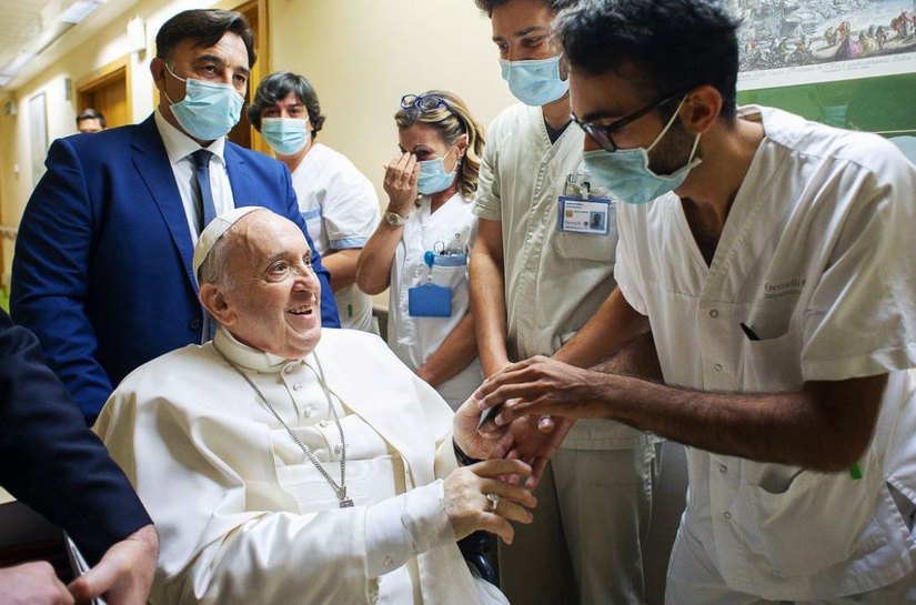 Papa agradece orações de fiéis por sua saúde