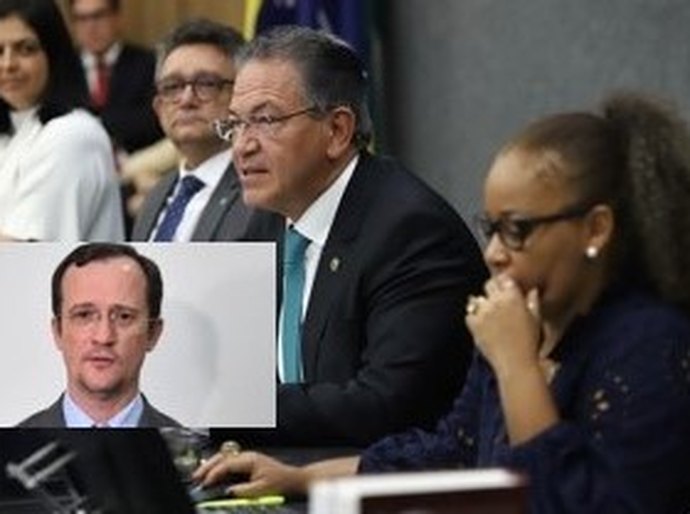 Juiz mato-grossense Wladymir Perri responderá PAD por violar lacres de envelopes e confiscar celular do advogado morto  Roberto Zampieri