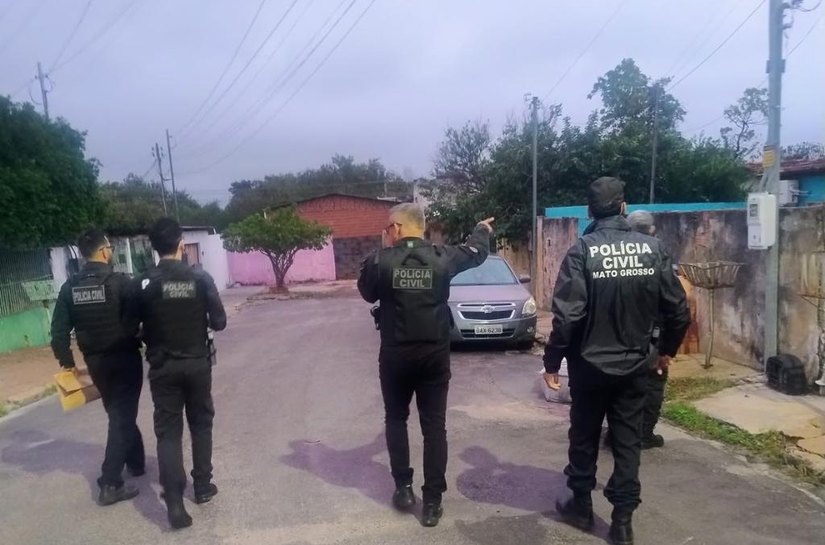 Polícia Civil cumpre mandados em investigação de ataques virtuais contra moradores, servidores e políticos de Mirassol D'Oeste