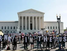 Trump perde batalha na Suprema Corte para acabar com cidadania americana a filhos de imigrantes