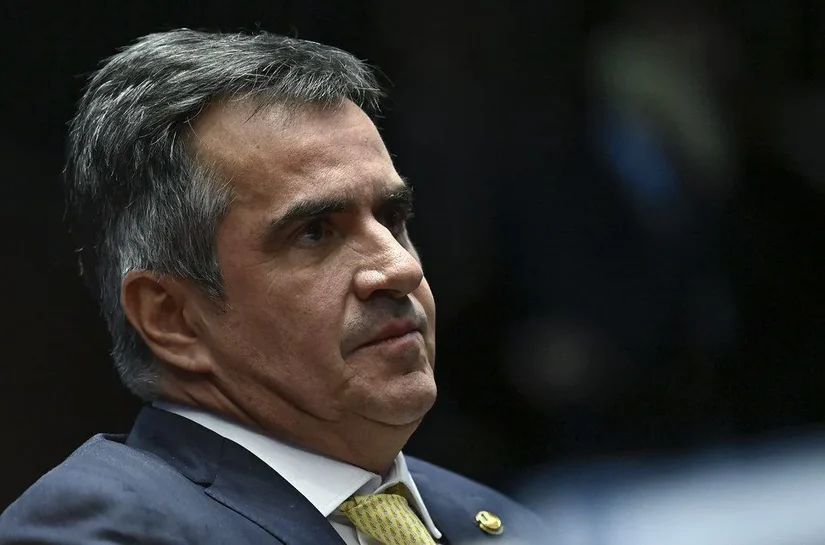 Ciro barra aliança da federação PP-União Brasil com Flávio Bolsonaro