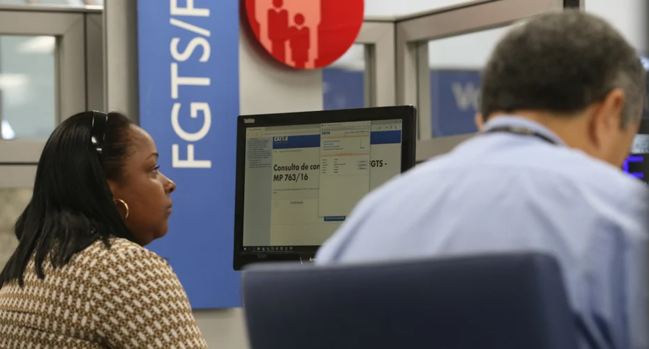 Desenrola 2.0: Durigan confirma uso do FGTS em programa para endividados