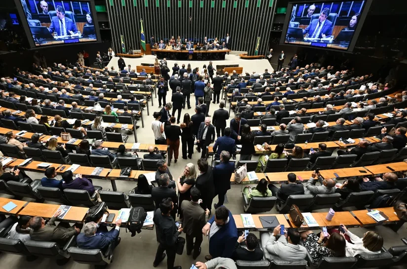 Câmara aprova PL dos minerais críticos com governo forte e sem veto prévio