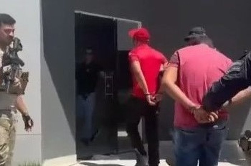Recapturados no Pará: dinheiro, celulares e fuzil são encontrados em carros que transportavam fugitivos de Mossoró