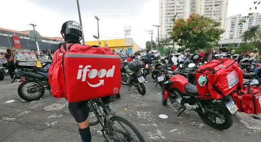 Brasil tem 2 milhões de pessoas que trabalham por meio de aplicativos