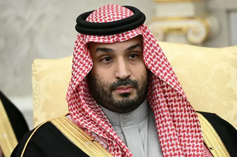 O que fez a Arábia Saudita parar de gastar centenas de bilhões de dólares com ideias futuristas extravagantes