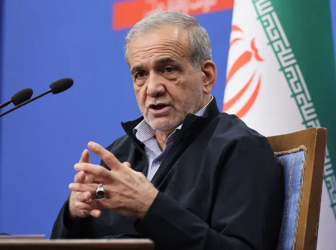 Presidente do Irã pede que Israel e EUA encerrem ataques para fim da guerra