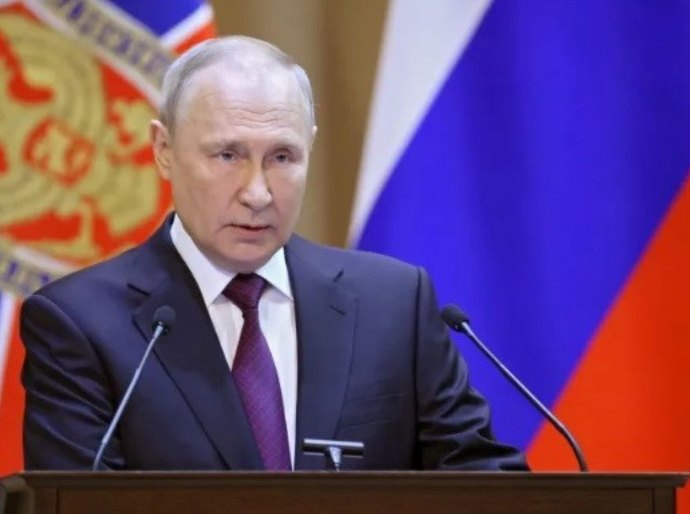 Rússia e China não estão criando aliança militar, diz Putin