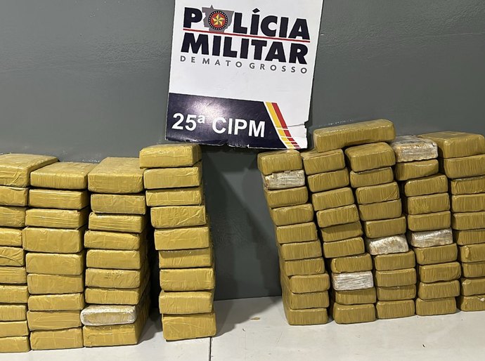 Polícia Militar apreende 100 kg de drogas e prende nove pessoas em flagrante em Várzea Grande