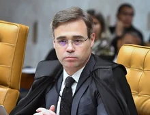 Mendonça diz que compartilhar conteúdo do celular de Vorcaro só serviria para 'tumultuar' e pode colocar investigações em risco