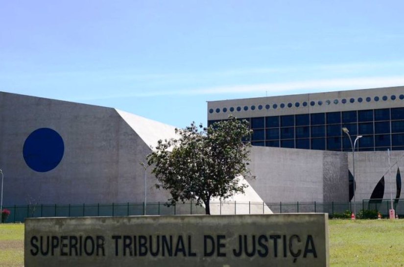 STJ entende que citação por WhatsApp não prova identidade do réu