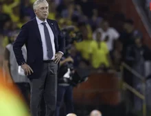 Na estreia de Ancelotti, Brasil segue jogando mal e empata com Equador