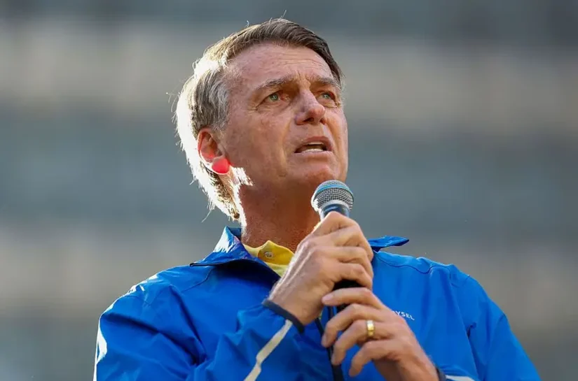 'Tarifa de Trump não afeta em nada apoio de Jair Bolsonaro entre eleitores fiéis', diz pesquisadora