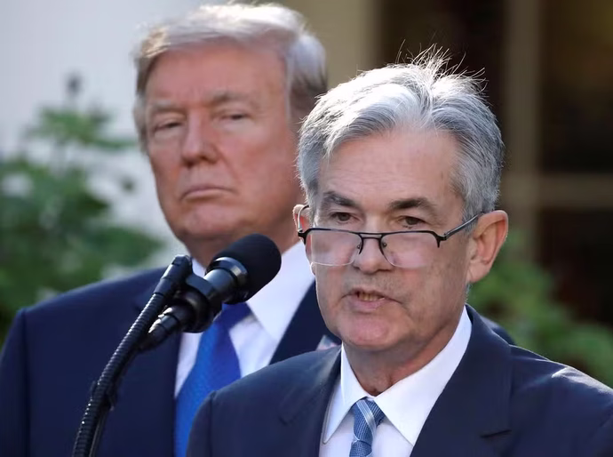 Trump está 'estudando' o que fazer com Powell; entenda a importância de um BC independente