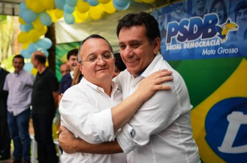 Polícia Federal abre inquérito contra Pedro Taques e Nilson Leitão por ‘caixa 2’, revela jornal