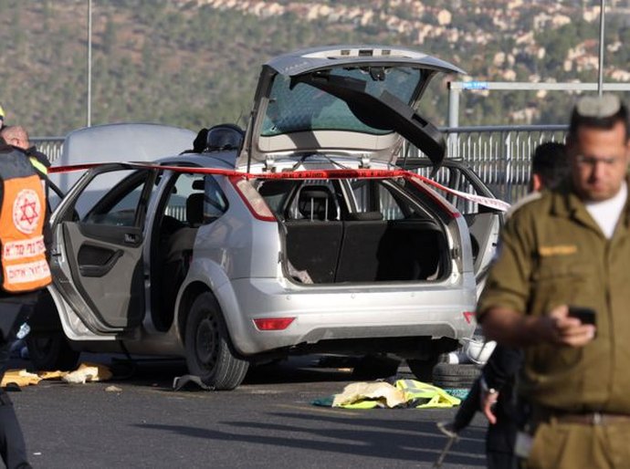 Ataque em Jerusalém deixa mortos logo após confirmação da extensão de trégua em Gaza