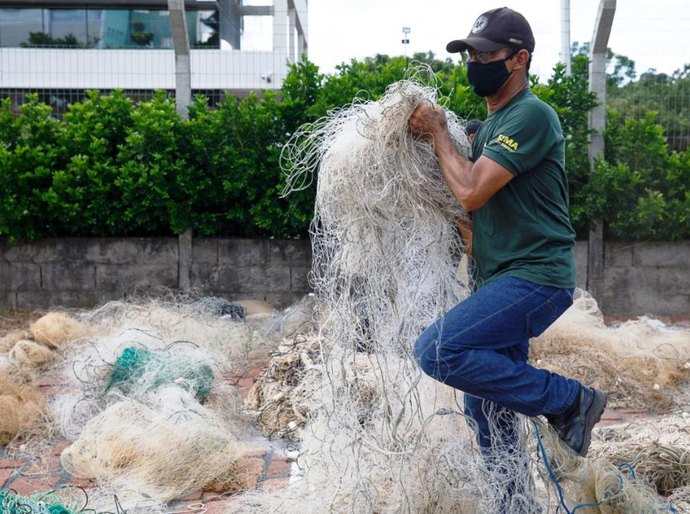 Sema apreende 201 redes de pesca e impede a retirada ilegal de toneladas de peixes