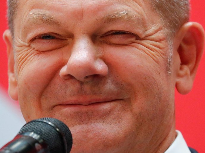 'Coalizão semáforo' chega a acordo na Alemanha para Olaf Scholz substituir Merkel