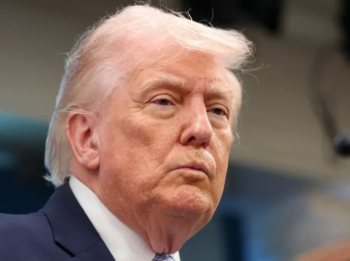 Trump diz estar insatisfeito com proposta do Irã e coloca acordo em dúvida