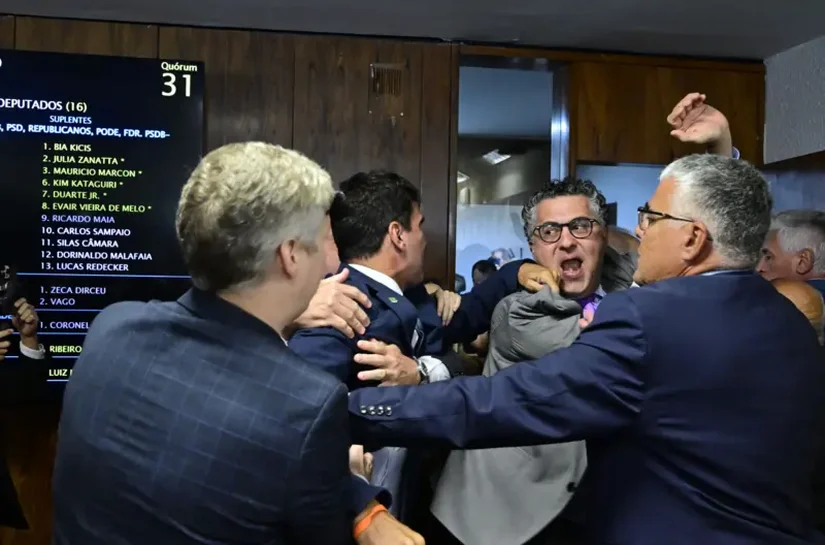 CPMI do INSS aprova quebra de sigilo bancário de Lulinha em sessão tumultuada: o que se sabe sobre acusações contra filho do presidente