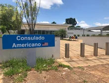EUA suspendem atendimento na embaixada e em consulados do Brasil e alegam questão de segurança