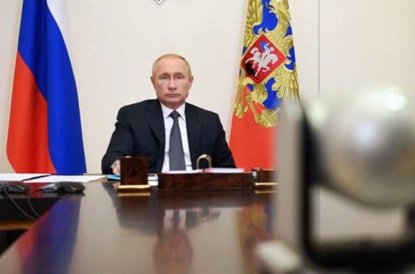 Vacina da covid-19: o 'jogo sujo' e os atalhos na corrida para criar fórmula