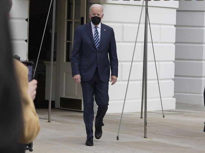 Biden garante que Putin 'tomou a decisão' de invadir a Ucrânia nos próximos dias